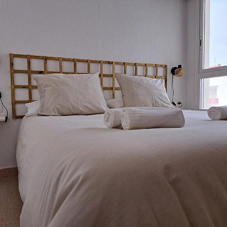 Atico Primera Linea De Playa Con Vistas Al Mar-Climatizado-Wifi-Parking Эль-Пуэрто-де-Санта-Мария Экстерьер фото